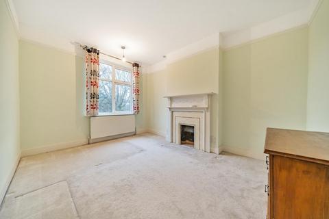 12 Abbott Avenue, London, SW20 8SQ