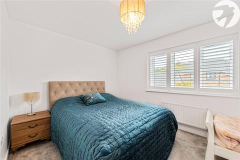 44 Flint Rise, Castle Hill, Swanscombe, DA10 1DL