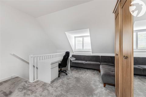 44 Flint Rise, Castle Hill, Swanscombe, DA10 1DL