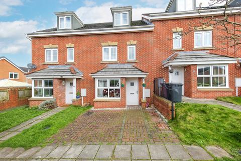 4 bedroom townhouse for sale, North Wingfield, Chesterfield S42