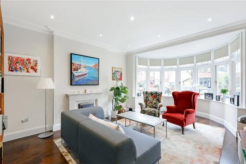 17 Carbery Avenue, London, W3 9AD