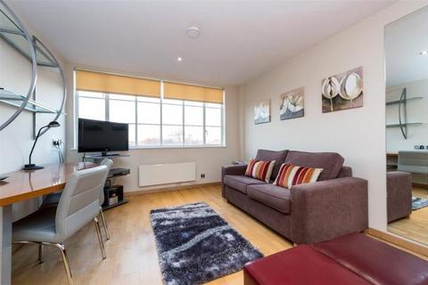 1 bedroom apartment to rent, South Kensington SW7