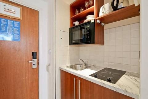 1 bedroom apartment to rent, South Kensington SW7