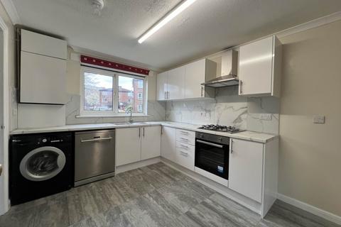 3 bedroom house for sale, Aisher Road, London SE28