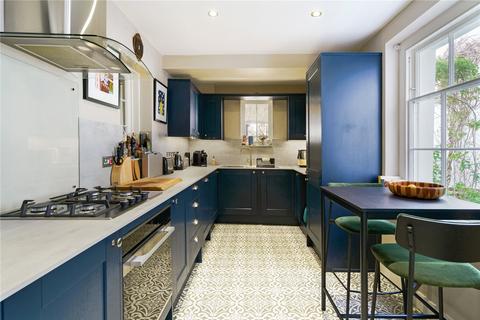 2 bedroom apartment to rent, Royal Crescent, Cheltenham, Gloucestershire, GL50