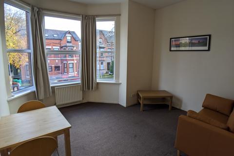 2 bedroom flat to rent, Clyde Road, Manchester M20