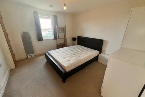 1 bedroom apartment to rent, Fairthorn Road, London SE7