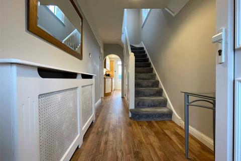 74 Brinklow Crescent, London, SE18 3BP