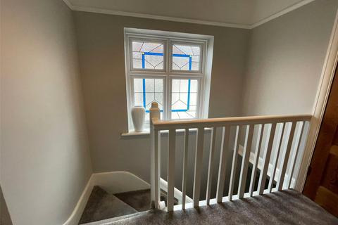 74 Brinklow Crescent, London, SE18 3BP