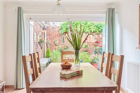 5 Greenfields, Nyewood, Petersfield, GU31 5JH