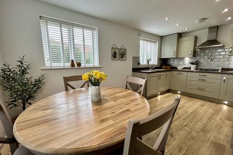 3 bedroom detached house for sale, Buzzard Rise, Didcot, OX11
