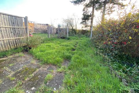 12 Albert Drive, Woking, GU21 5QZ