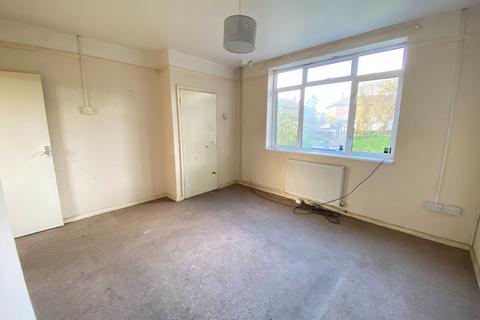 12 Albert Drive, Woking, GU21 5QZ
