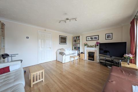 4 bedroom townhouse for sale, Winterburn Close, Friern Barnet N11