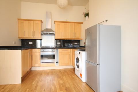 2 bedroom flat for sale, Wembury Road, Highgate, N6