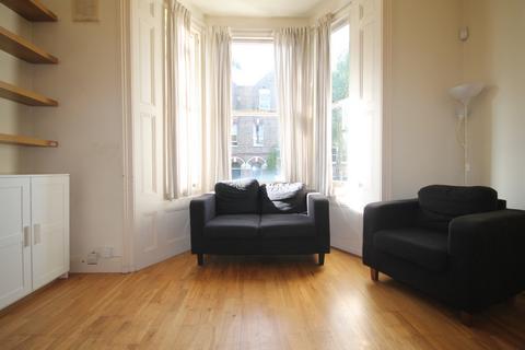 2 bedroom flat for sale, Wembury Road, Highgate, N6