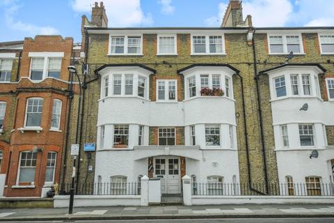 2 bedroom flat to rent, Vera Road London SW6