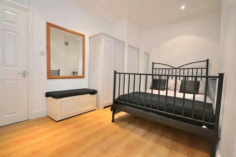 2 bedroom apartment to rent, West Barnes Lane, New Malden, Greater London, KT3