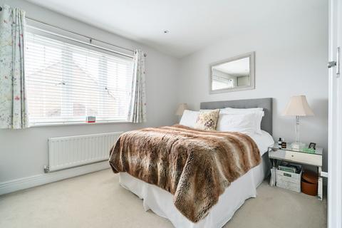 17 Willow Place, Barns Green, Horsham, RH13 0BA