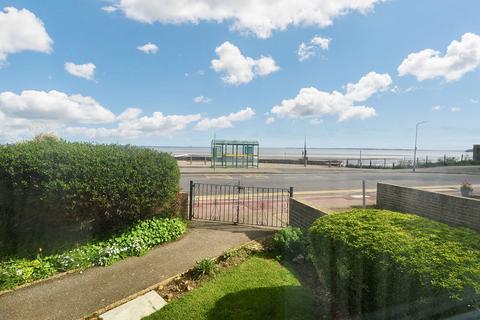 2 bedroom apartment for sale, Rampart Terrace, Shoeburyness, SS3