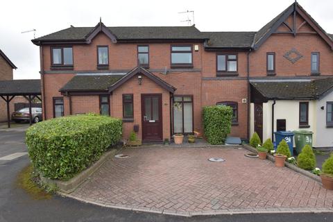 2 bedroom townhouse to rent, Meadowbrook Court, Stone, ST15