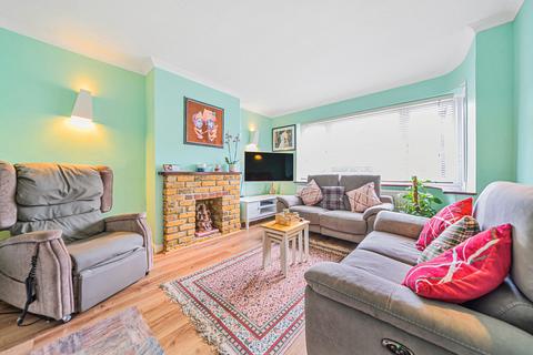 29 Raynton Drive, Hayes, UB4 8BE