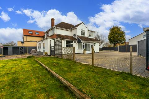 4 bedroom detached house for sale, Uppingham Road, Houghton-on-the-Hill LE7