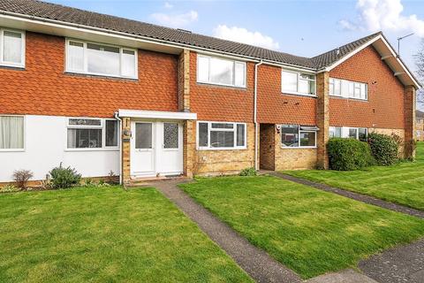 16 Clifton Close, Orpington, BR6 7DQ