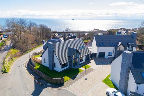 4 bedroom detached house for sale, Crusoe Court, Lower Largo, KY8
