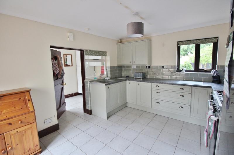 Hillgate, Spalding PE12 3 bed detached house for sale £199,995