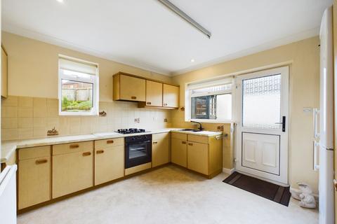 2 bedroom detached bungalow for sale, Windmill Hill, Driffield YO25 5YP