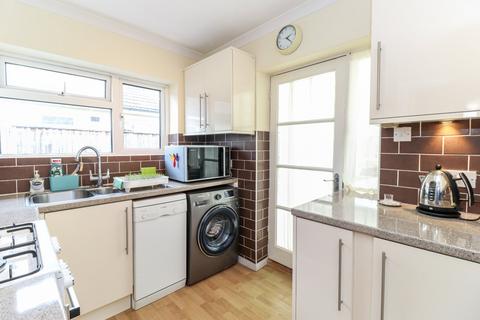 12 Cavendish Road, Chesham, HP5 1RW