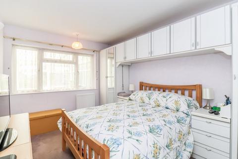 12 Cavendish Road, Chesham, HP5 1RW