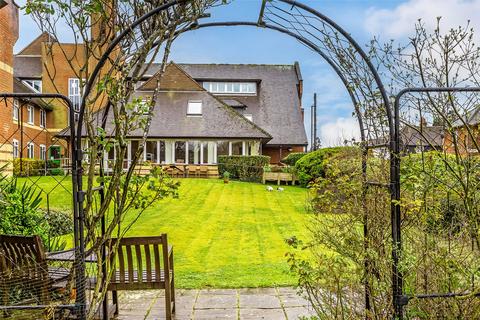 Canterbury Court, Station Road, Dorking, Surrey, RH4
