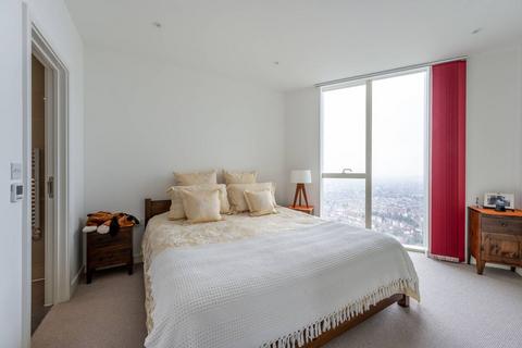 3 bedroom flat for sale, Saffron Central Square, Croydon, CR0