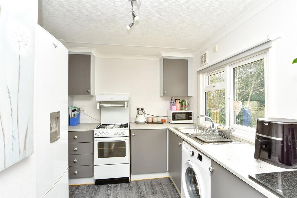Shalloak Road, Broad Oak, Canterbury... 2 bed park home for sale £145,000