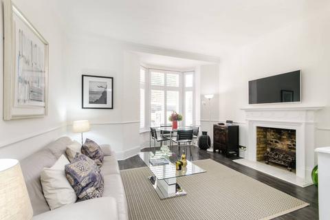 3 bedroom flat to rent, Edith Grove, South Kensington, London, SW10