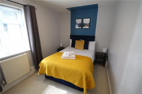 2 bedroom maisonette to rent, Byfleet, West Byfleet KT14
