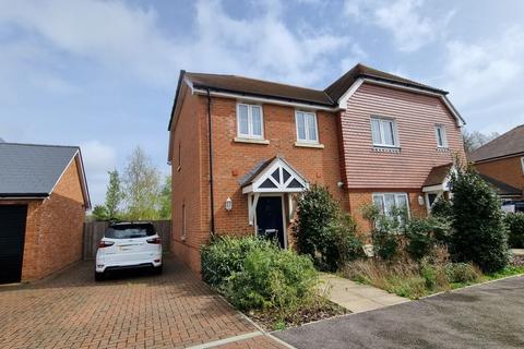 2 bedroom semi-detached house to rent - Priors Orchard Southbourne PO10