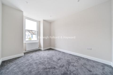 1 bedroom apartment to rent, Berrymead Gardens London W3