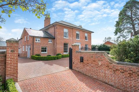 7 bedroom detached house for sale, Brackley Road, Towcester, Northamptonshire NN12 6DH