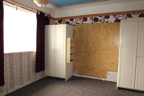 2 bedroom terraced house for sale, Boxhill Drive, Manchester, M23