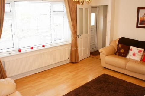 75 Curlew Road, Oldham, OL4 5NP