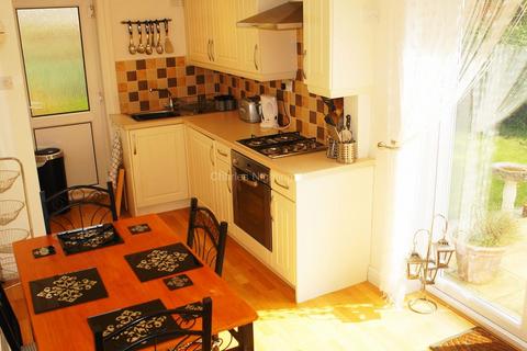75 Curlew Road, Oldham, OL4 5NP