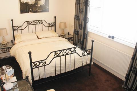 75 Curlew Road, Oldham, OL4 5NP