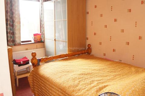 63 Brompton Street, Oldham, OL4 1AF