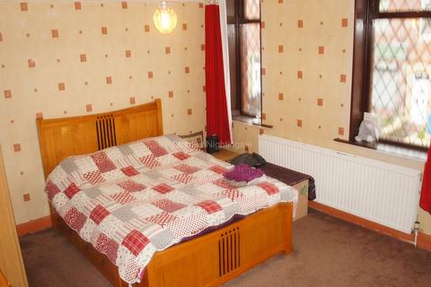 63 Brompton Street, Oldham, OL4 1AF