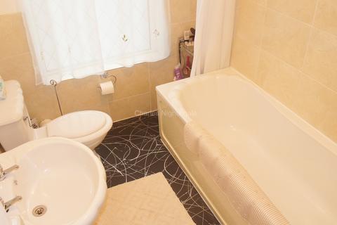 88 Haven Lane, Oldham, OL4 2QH