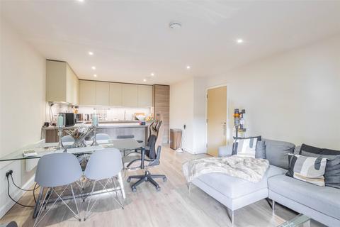 2 bedroom apartment for sale, Beaufort Square, Beaufort Park, Colindale, NW9