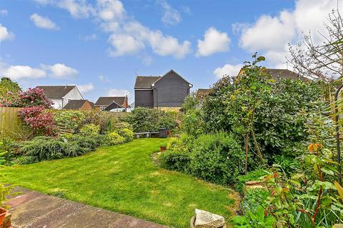 3 bedroom bungalow for sale, Elmtree Avenue, Kelvedon Hatch, Brentwood, Essex